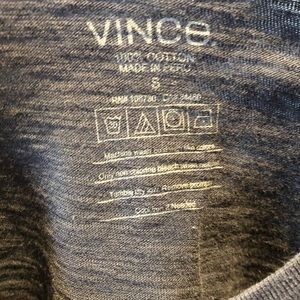 Vince v neck tee